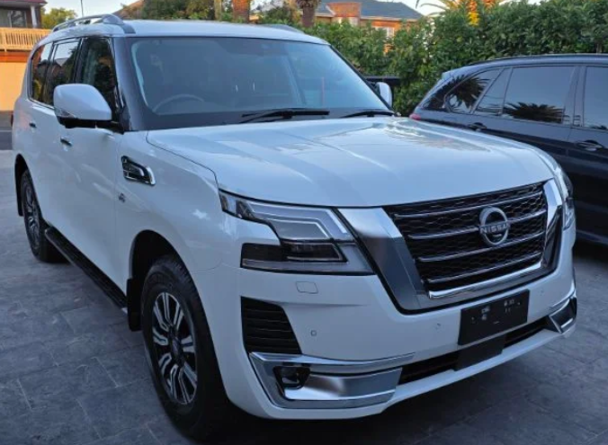 Nissan Patrol GenTek Graphene Coating in driveway